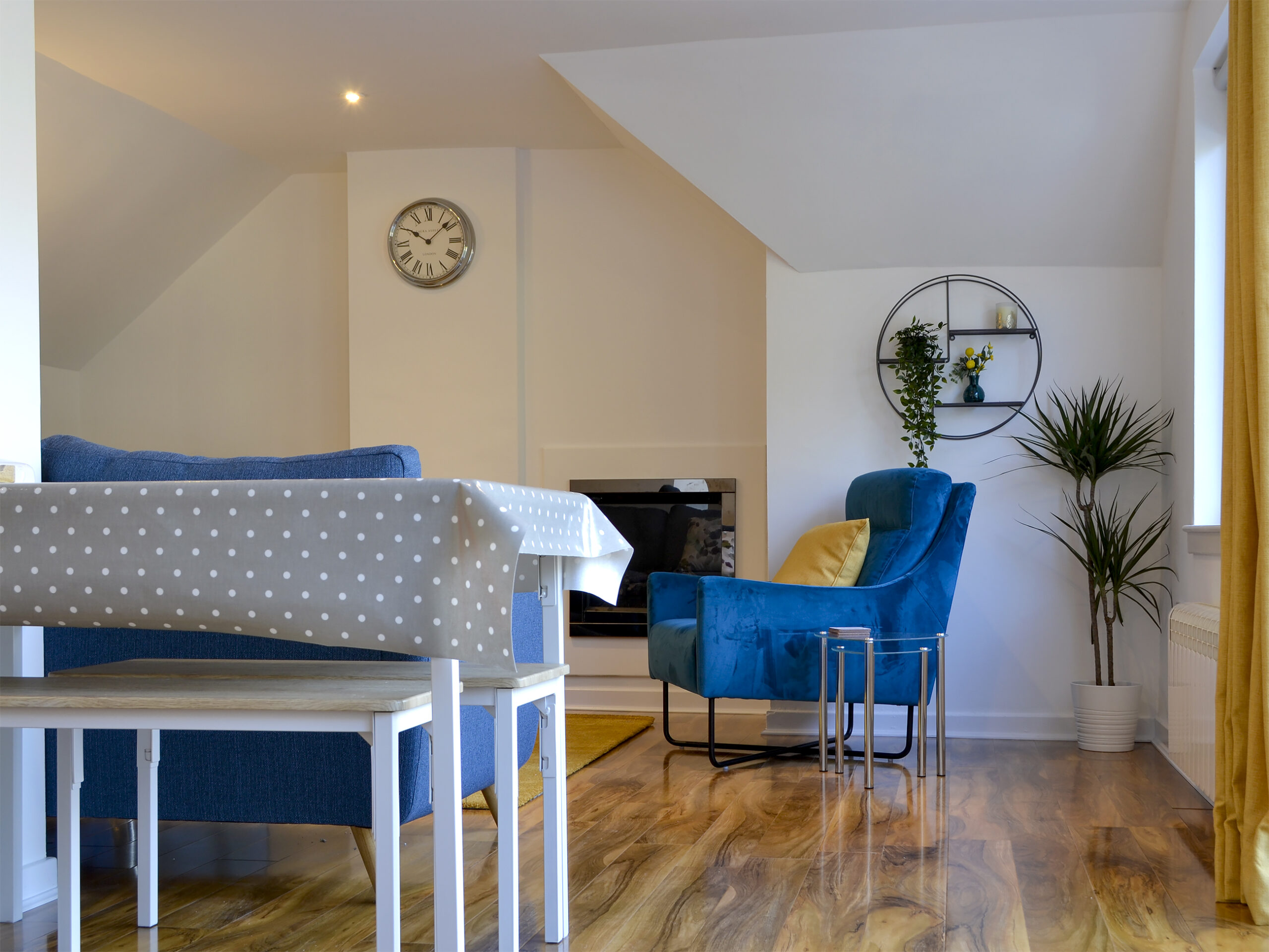 Bright open plan living space – 3 Old Posting Stables